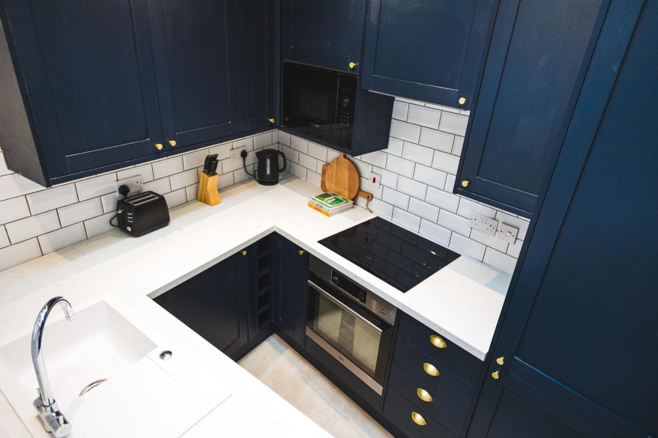 Cathys Cottage, Sun Trap Patio, Modern 3 Bed, Central, Parking Crewkerne Exterior foto