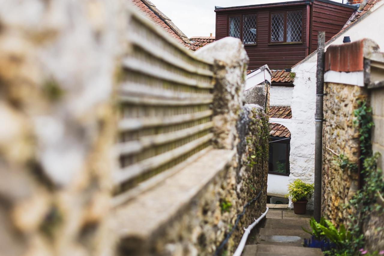 Cathys Cottage, Sun Trap Patio, Modern 3 Bed, Central, Parking Crewkerne Exterior foto