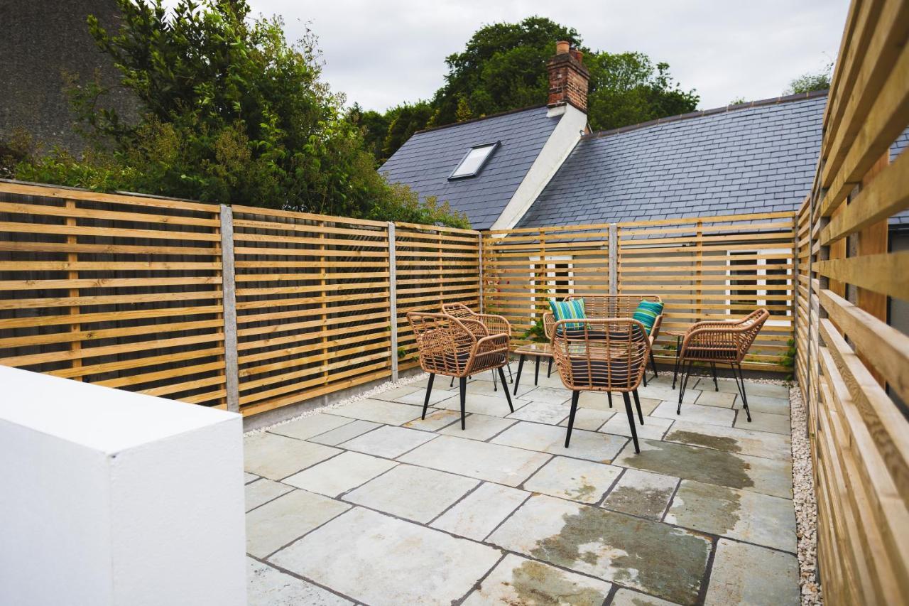 Cathys Cottage, Sun Trap Patio, Modern 3 Bed, Central, Parking Crewkerne Exterior foto
